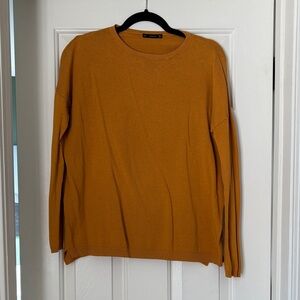 Zara Women's Mustard Crew Neck Sweater